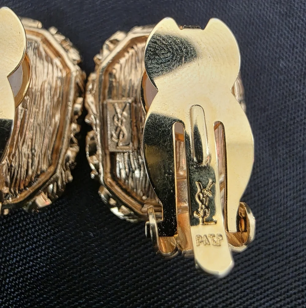 Auth YSL Yves Saint Laurent Emerald Light Blue Clip-on Earrings